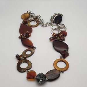 Hangs 20 Inches Genuine Pearls And Shell Statement Necklace